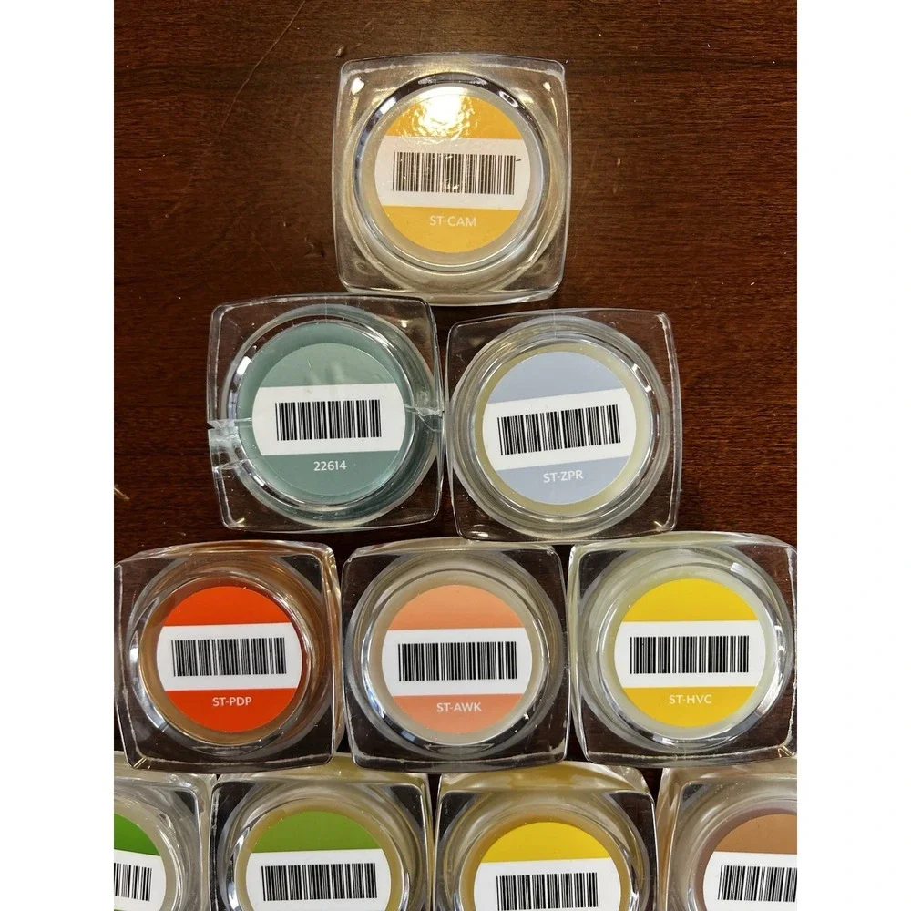 SCENTSY Lot of 15 Mix‎ Wickless Wax 1